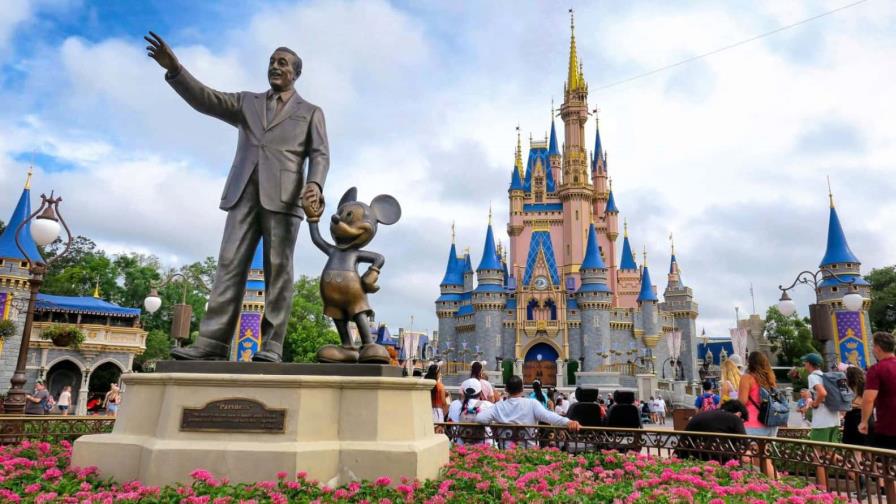 Disney suspende a 45 empleados venezolanos en EE. UU. tras el fallo contra el TPS Disney suspende a 45 empleados venezolanos en EE. UU. tras el fallo contra el TPS