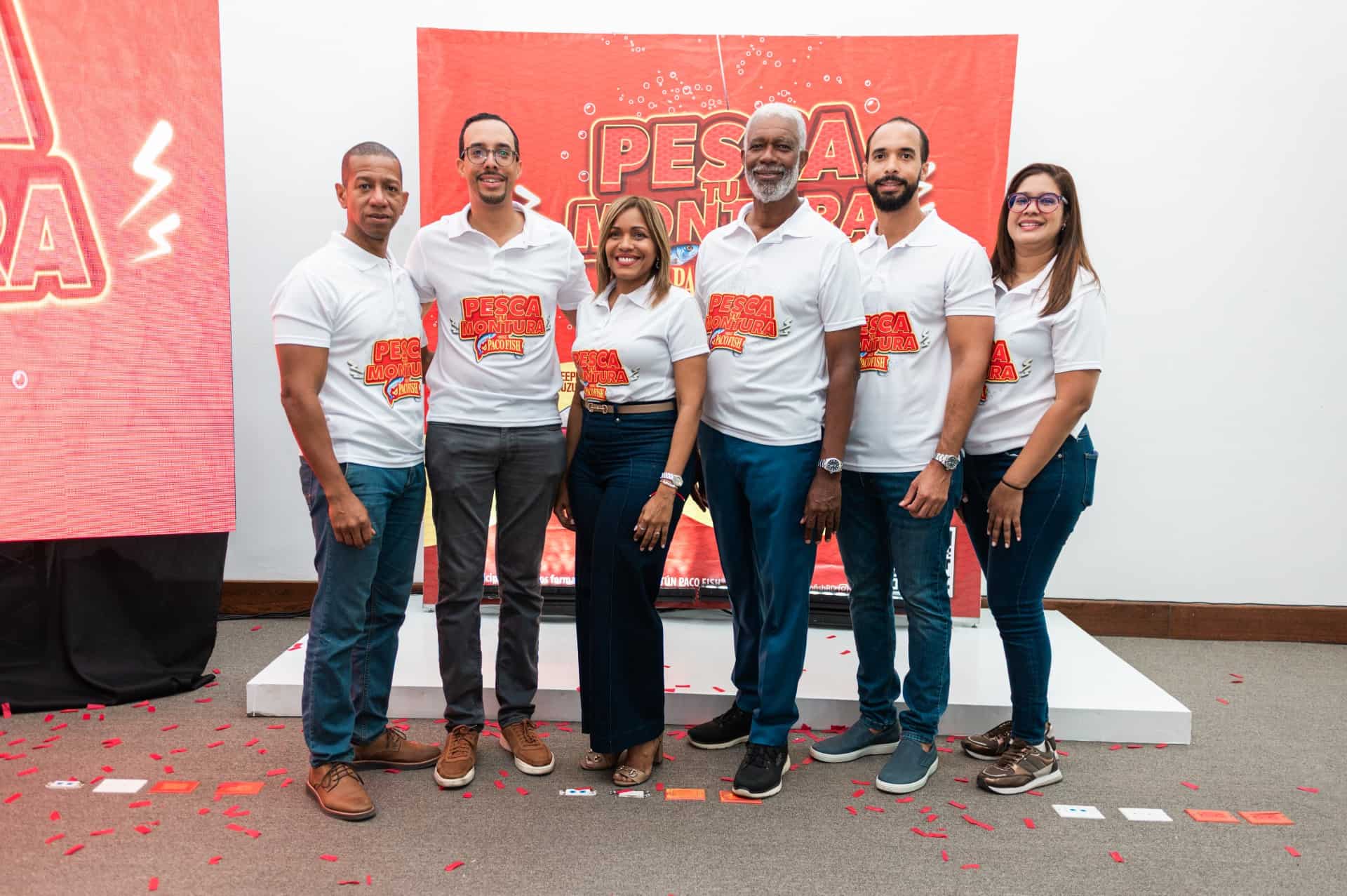 Yram Eugenio, Tomás Enrique Martínez, Glenys Almonte, Tomás Martínez Peguero, Tomás Pascual Martínez y Diana Martínez.