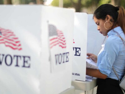 Casa Blanca respalda ley para probar ciudadanía