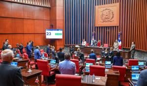 El Senado aprueba de urgencia el proyecto que fusiona los ministerios de Hacienda y Economía