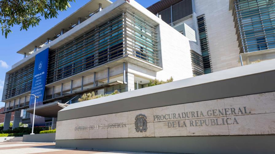 Ministerio Público realiza allanamiento a propiedad de la Doña, presa en EE. UU. por narcotráfico Ministerio Público realiza allanamiento a propiedad de la Doña, presa en EE. UU. por narcotráfico