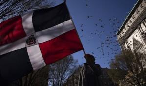 Medidas contra Harvard dejan a seis estudiantes dominicanos con visa F y J en el limbo