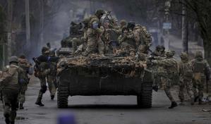 Funcionario ucraniano afirma que importante intercambio de prisioneros con Rusia está en curso