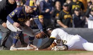 Triple impulsor de Oneil Cruz da victoria 2-1 a Piratas sobre Cerveceros