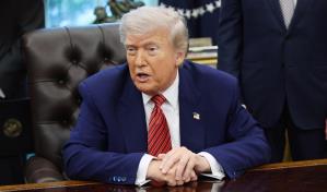 Administración Trump despide a más de 100 funcionarios del Consejo de Seguridad Nacional