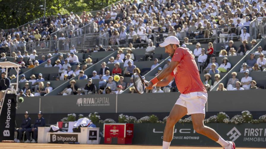 Djokovic gana su título individual número 100 en el Abierto de Ginebra