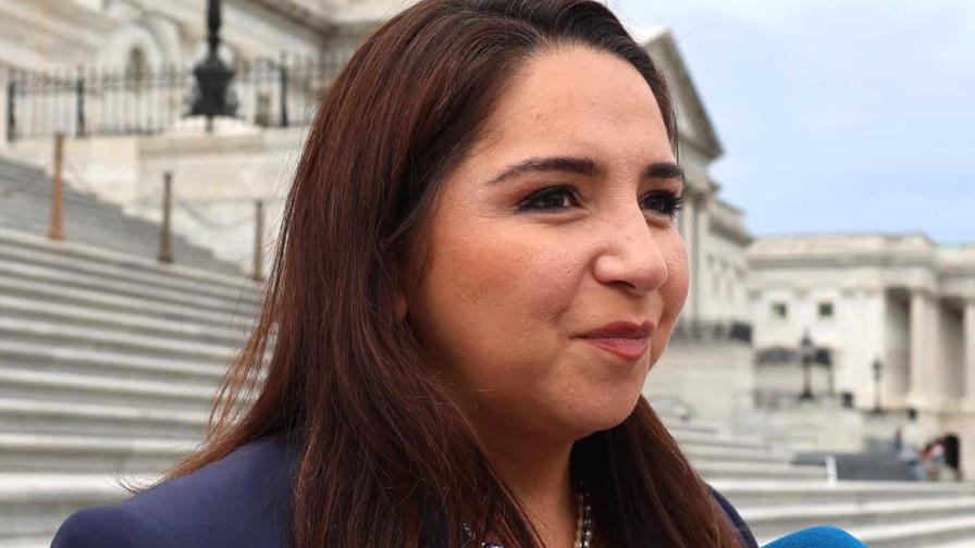Himno de Springsteen inspira a una congresista latina a retar el límite de Trump a la ciudadanía