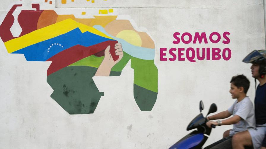 Estados Unidos critica a Maduro por celebración de comicios para territorio en disputa con Guyana Estados Unidos critica a Maduro por celebración de comicios para territorio en disputa con Guyana