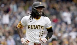 VIDEO | Oneil Cruz es colocado en la lista de lesionados tras colisión en los jardines