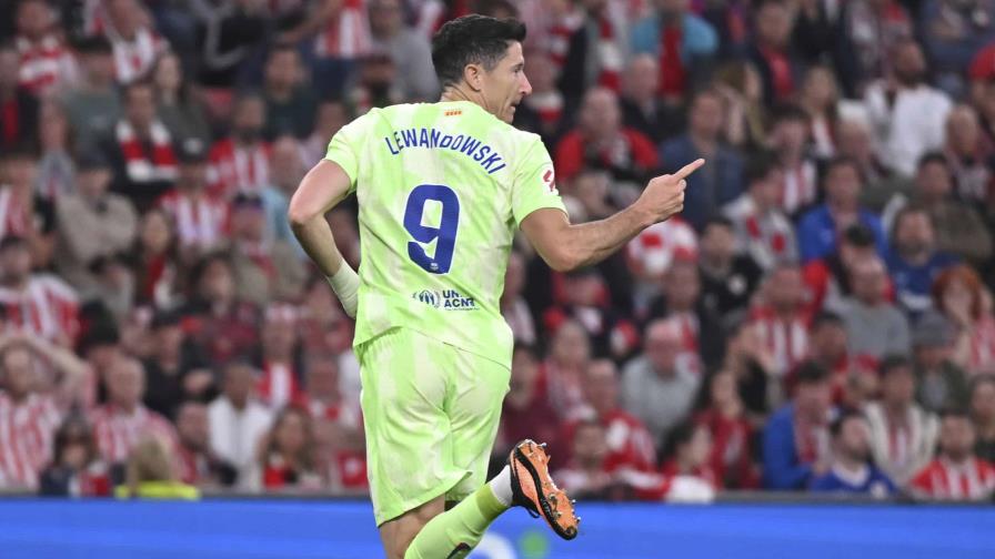 Lewandowski anota dos para el campeón Barcelona, pero no alcanza a Mbappé por el título de goleo Lewandowski anota dos para el campeón Barcelona, pero no alcanza a Mbappé por el título de goleo