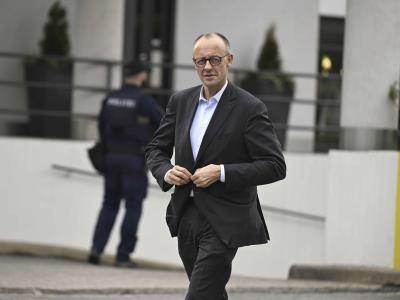 Friedrich Merz: no hay restricciones de alcance en armas en Ucrania