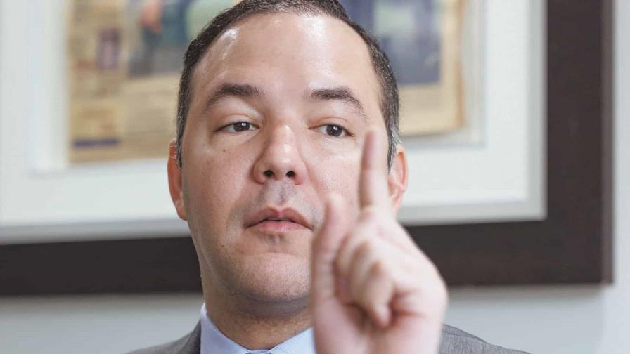 Johnny Pujols: "El Gobierno sacrifica su gestión por miedo a perder su popularidad" Johnny Pujols: "El Gobierno sacrifica su gestión por miedo a perder su popularidad"