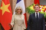La historia de Emmanuel y Brigitte Macron: de un escándalo juvenil a un matrimonio bajo los focos