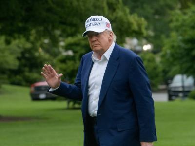 Donald Trump dice que le alegra presidir durante JJ. OO. y mundial