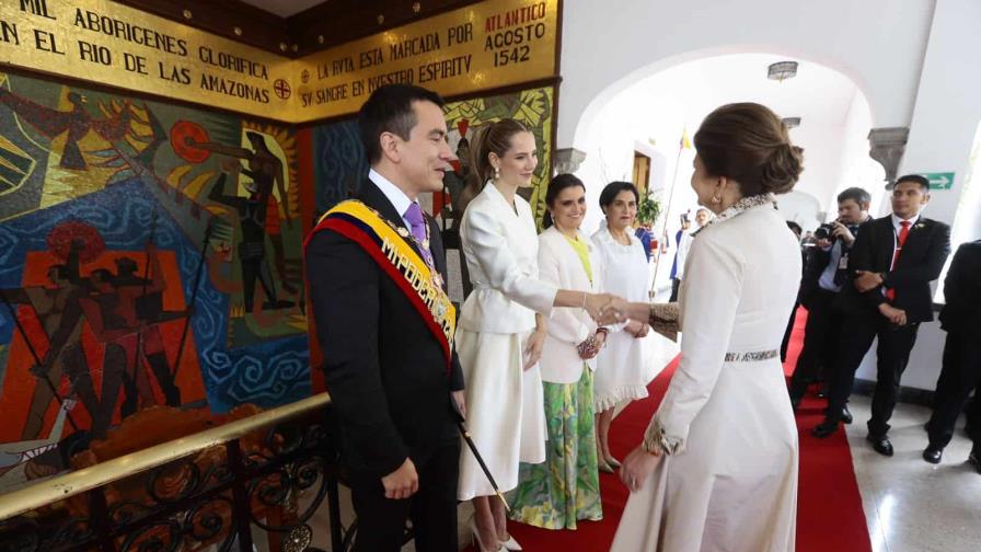 Raquel Peña reafirma lazos históricos entre RD y Ecuador durante juramentación de Daniel Noboa Raquel Peña reafirma lazos históricos entre RD y Ecuador durante juramentación de Daniel Noboa