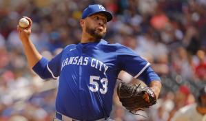 Carlos Estévez demuestra su calidad en las entradas finales de los Reales de Kansas City