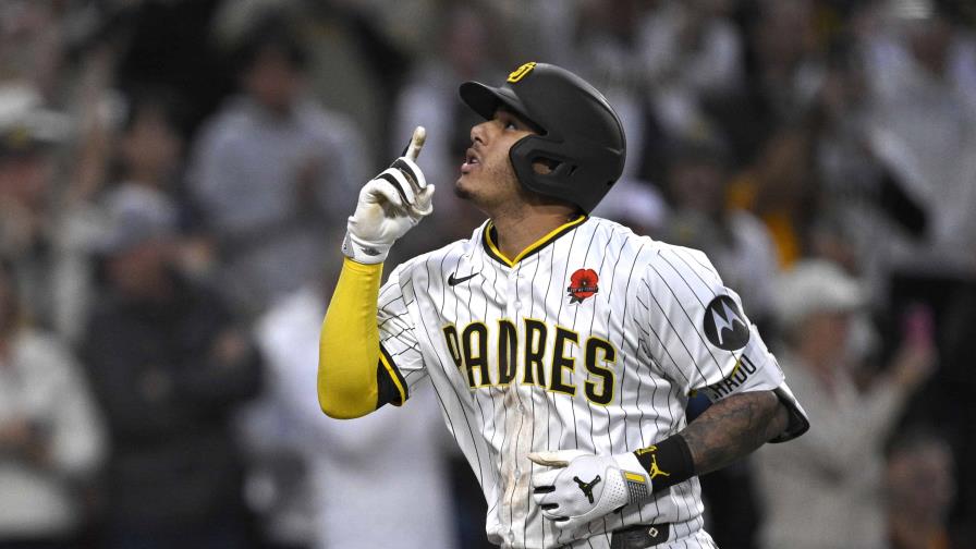 Manny Machado pega jonrón para empatar y Padres ganan en once entradas