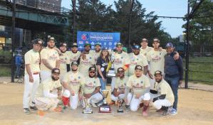 Tripp campeón 1er Torneo de Softbol NY State Federation Of Taxi Drivers