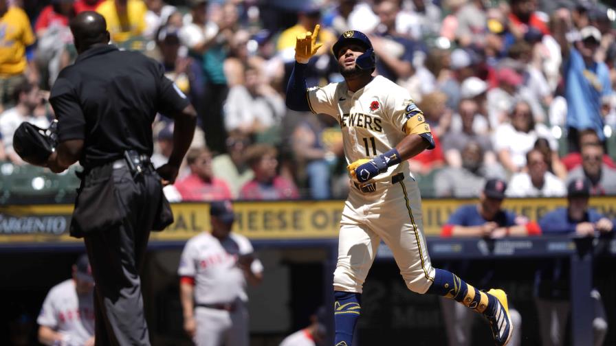 Chourio jonronea y Cerveceros derrotan 3-2 a Medias Rojas; Cachorros vencen a Rockies 3-1