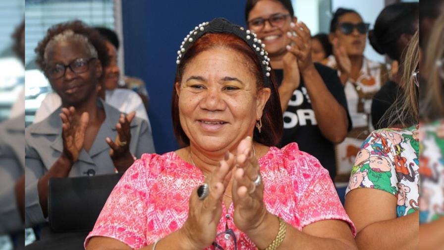 El Gobierno informa que entregó un millón de bonos por el Día de las Madres El Gobierno informa que entregó un millón de bonos por el Día de las Madres