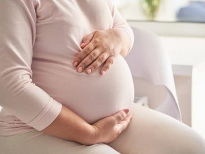 Mujeres dominicanas en EE. UU. «tienen la tasa más alta de natalidad»