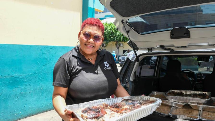 Comedores Económicos distribuyó 2.3 millones de raciones cocidas por el Día de las Madres Comedores Económicos distribuyó 2.3 millones de raciones cocidas por el Día de las Madres