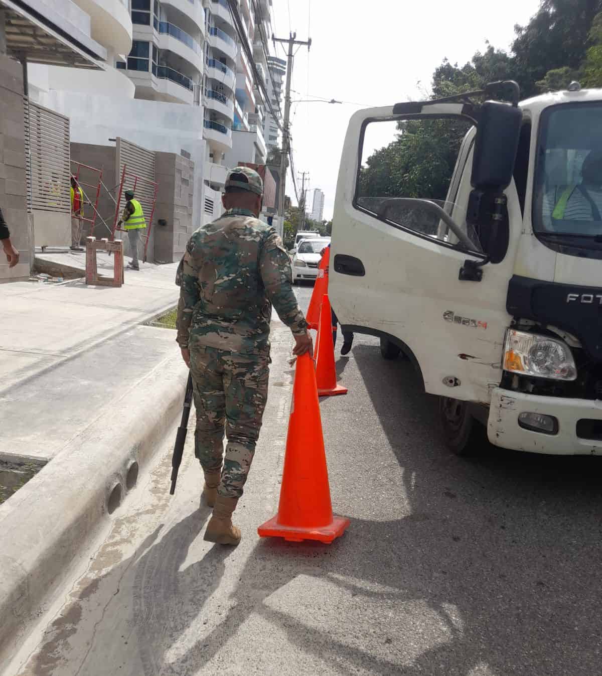 Las calles son espacios públicos, dicen las leyes.