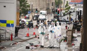 Atropello múltiple en Liverpool deja casi 50 heridos; arrestan a hombre de 53 años