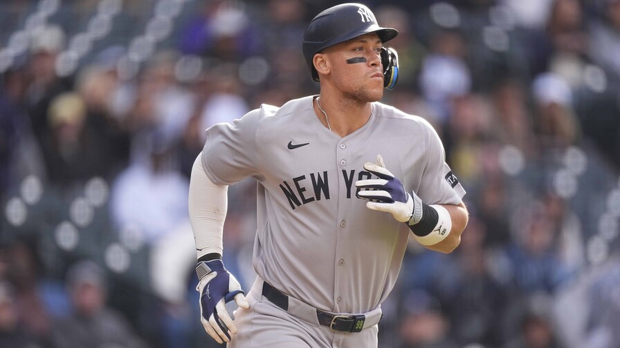 Fanáticos de San Francisco todavía no le perdonan a Aaron Judge que los haya dejado por los Yankees Fanáticos de San Francisco todavía no le perdonan a Aaron Judge que los haya dejado por los Yankees