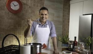 Frank Ceara lanza El saborcito de tu amor junto a Juan Luis Guerra y otros artistas