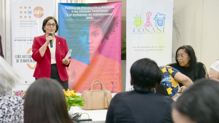 Entidades gubernamentales y Unfpa elaboran plan que busca reducir embarazos en adolescentes Entidades gubernamentales y Unfpa elaboran plan que busca reducir embarazos en adolescentes