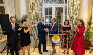 El embajador de España dice adiós a los dominicanos