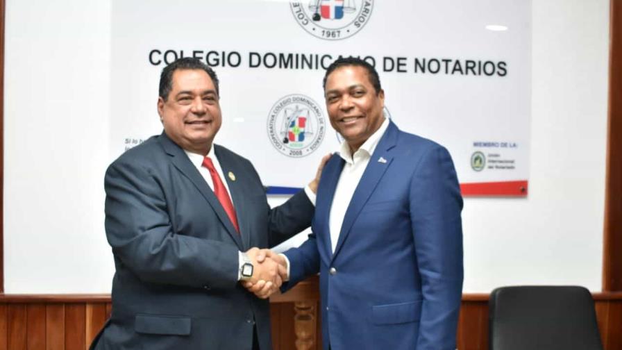 Liga Municipal y Colegio de Notarios acuerdan fortalecer el cobro de arbitrios notariales Liga Municipal y Colegio de Notarios acuerdan fortalecer el cobro de arbitrios notariales