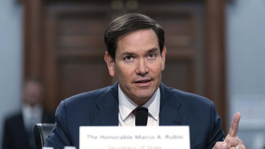 Rubio se reúne con la ministra de Exteriores de Canadá para tratar sobre Haití y Ucrania