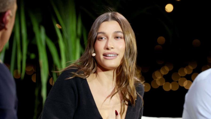 La empresa e.l.f. Beauty compra la marca Rhode de Hailey Bieber por mil millones de dólares La empresa e.l.f. Beauty compra la marca Rhode de Hailey Bieber por mil millones de dólares