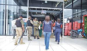 Gremios del comercio formal llaman a cumplir normas de construcción sin distinción de nacionalidad