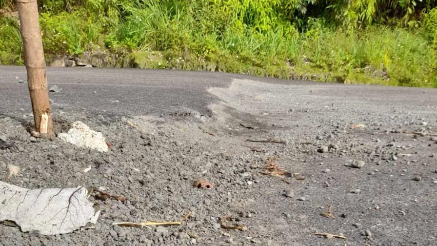 Experto advierte peligro en carretera Constanza–El Abanico Experto advierte peligro en carretera Constanza–El Abanico