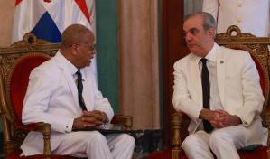 Abinader recibe cartas credenciales de los embajadores de Haití, Rusia y otros cinco países