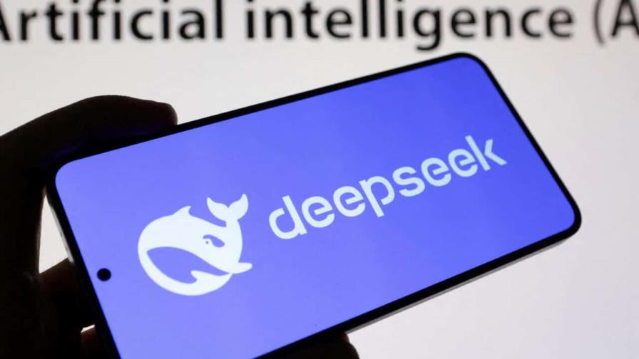 La IA china DeepSeek presenta una nueva versión de su modelo de razonamiento R1 La IA china DeepSeek presenta una nueva versión de su modelo de razonamiento R1