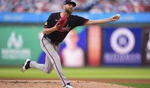 Sale llega a 2.500 ponches; Bravos vencen 9-3 a Filis y dividen doble tanda