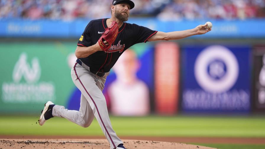 Sale llega a 2.500 ponches; Bravos vencen 9-3 a Filis y dividen doble tanda