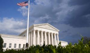 Corte Suprema permite a Trump retirar protecciones a haitianos, cubanos, venezolanos y nicaragüenses