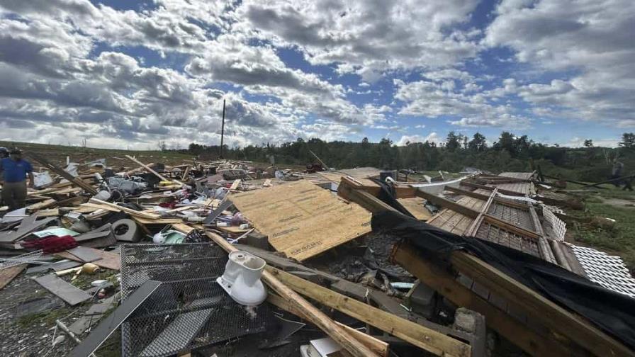Fuerte tormenta azota comunidad de Kentucky dejando un muerto y varios heridos Fuerte tormenta azota comunidad de Kentucky dejando un muerto y varios heridos