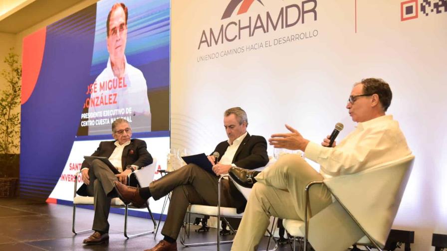 Apuestan por Santiago como motor económico y polo de inversión Apuestan por Santiago como motor económico y polo de inversión