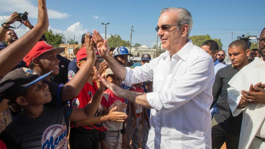 El presidente Luis Abinader inaugurará el malecón de Samaná en su agenda del fin de semana El presidente Luis Abinader inaugurará el malecón de Samaná en su agenda del fin de semana