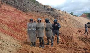 Bombas lacrimógenas y disparos para dispersar protesta contra Barrick Pueblo Viejo