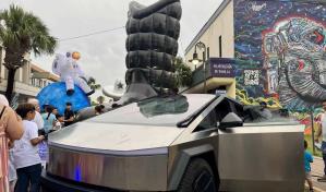 Vaqueros espaciales: con un festival, la ciudad vecina de SpaceX da su respaldo a Musk