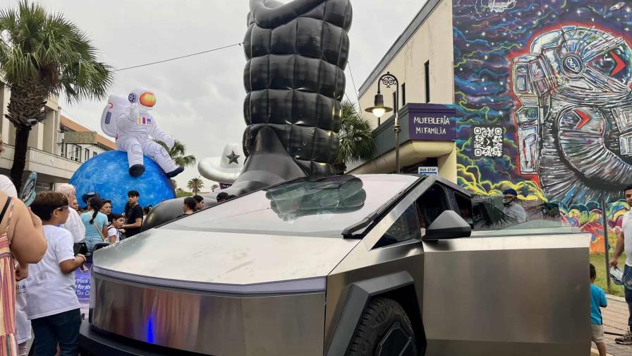 Vaqueros espaciales: con un festival, la ciudad vecina de SpaceX da su respaldo a Musk Vaqueros espaciales: con un festival, la ciudad vecina de SpaceX da su respaldo a Musk