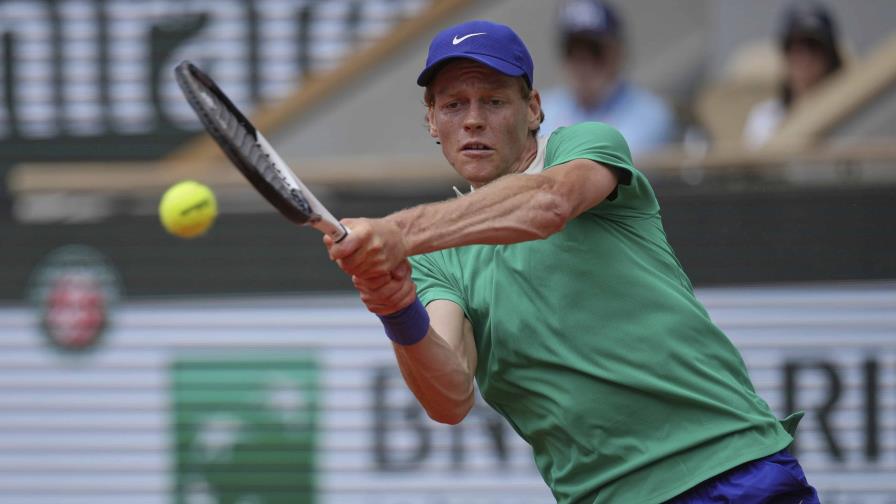Abierto de Francia: Jannik Sinner avanza y extiende racha invicta en Grand Slam a 17 partidos Abierto de Francia: Jannik Sinner avanza y extiende racha invicta en Grand Slam a 17 partidos