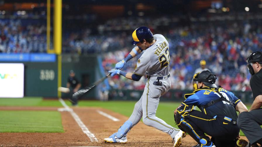 Christian Yelich pega par de jonrones y produce cuatro en triunfo de Cerveceros sobre Filis Christian Yelich pega par de jonrones y produce cuatro en triunfo de Cerveceros sobre Filis